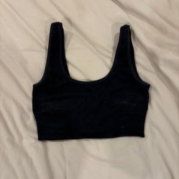 Seamless Ribbed Bralette - Picture 2 of 3